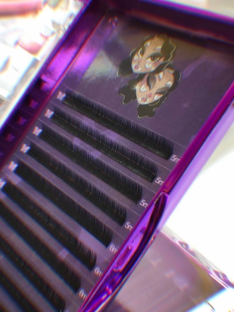 Bottom Lash Trays 🖤🤎