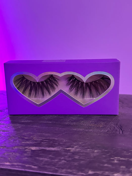 “Pisces bby” lash strip