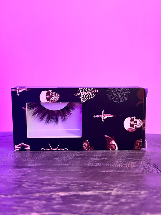 “Doll” lash strip
