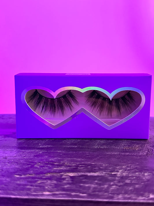 “Aries bby” lash strip